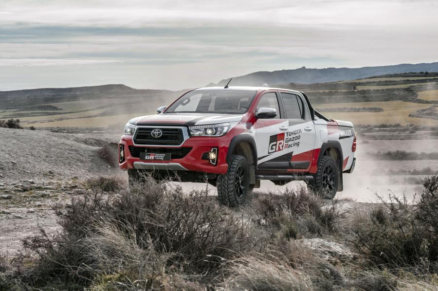 Toyota Hilux Gazoo Racing 2020 года  (фото 7 из 19)